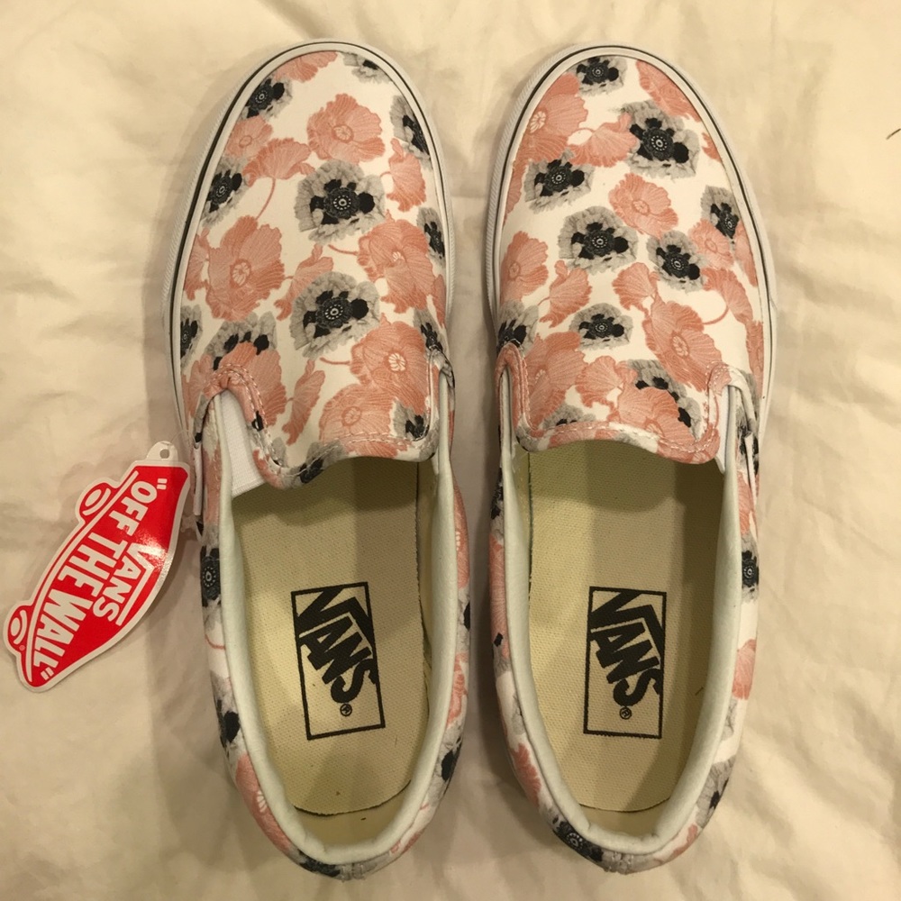 California Poppy Floral Vans Women’s size 8.5